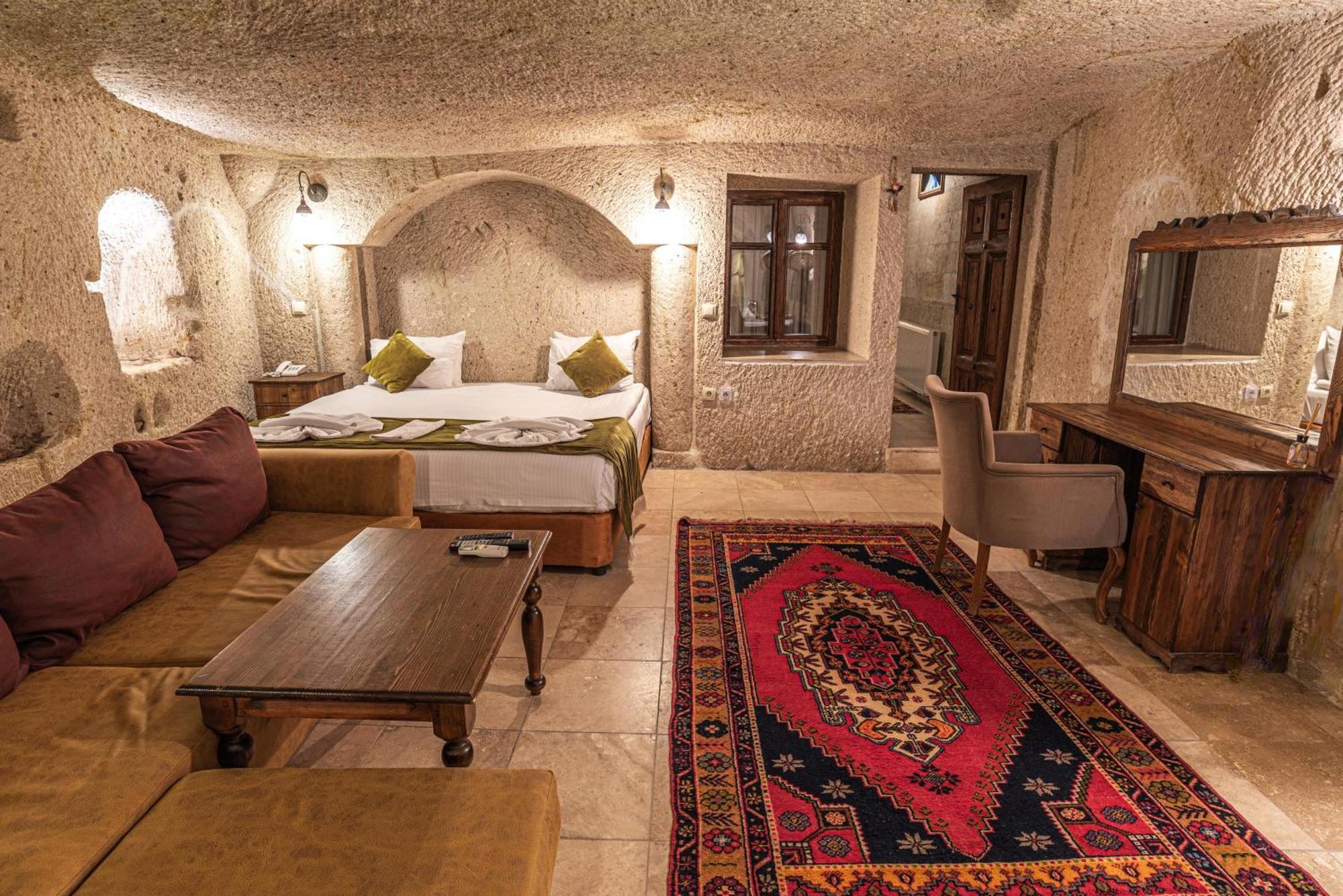 Elegance Cave Suites & Restaurant Göreme Ngoại thất bức ảnh