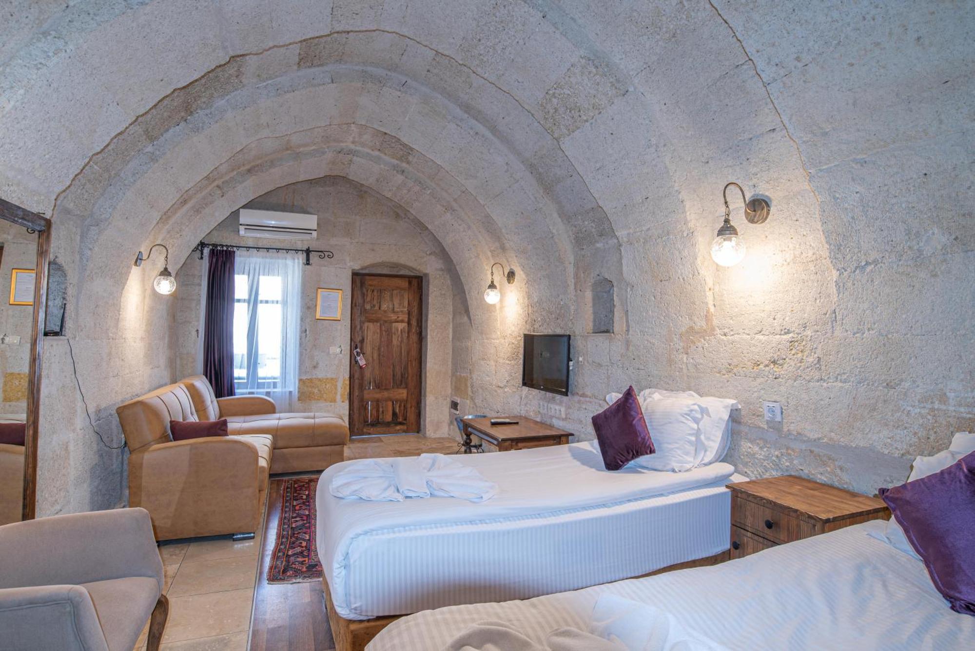 Elegance Cave Suites & Restaurant Göreme Ngoại thất bức ảnh