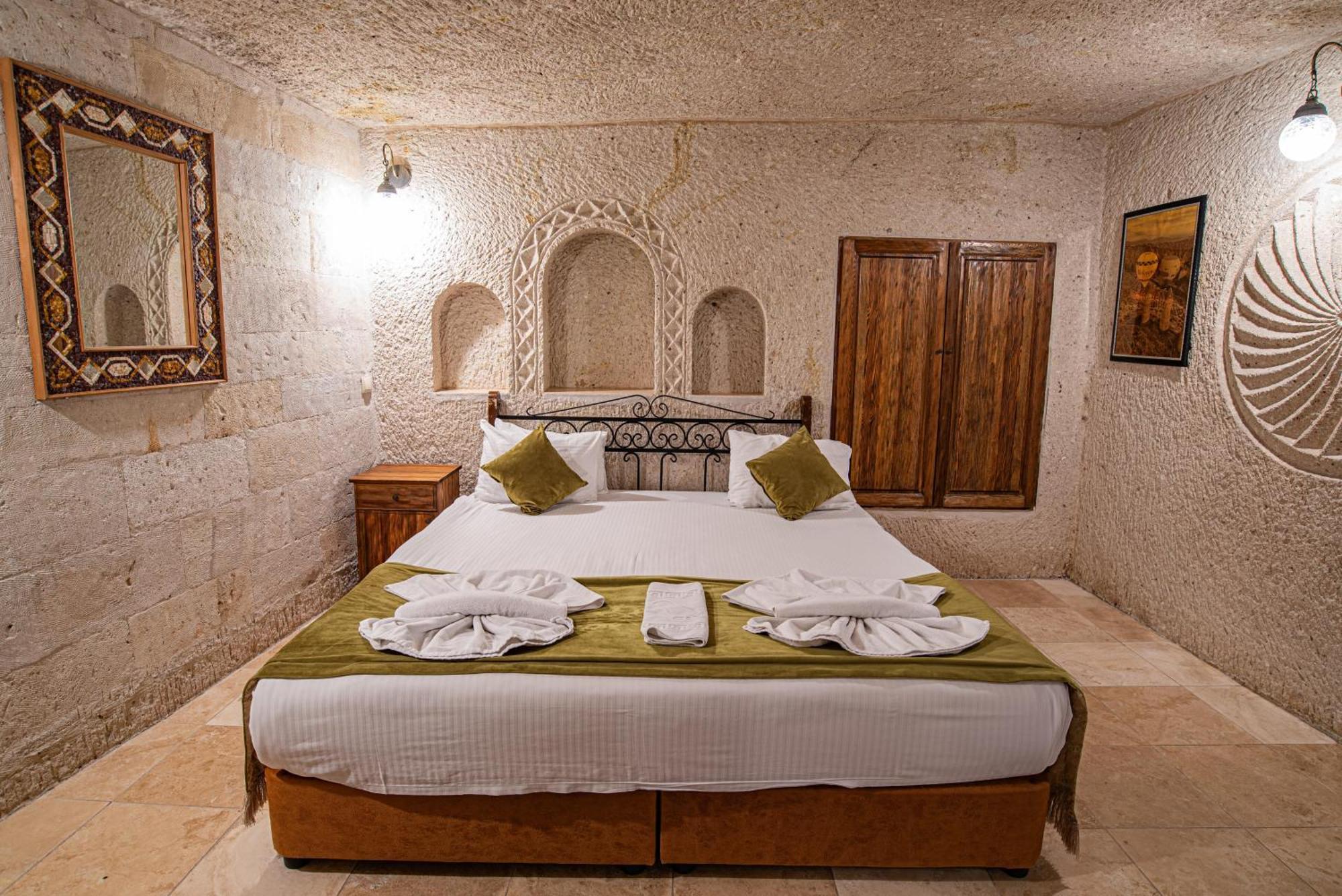 Elegance Cave Suites & Restaurant Göreme Ngoại thất bức ảnh