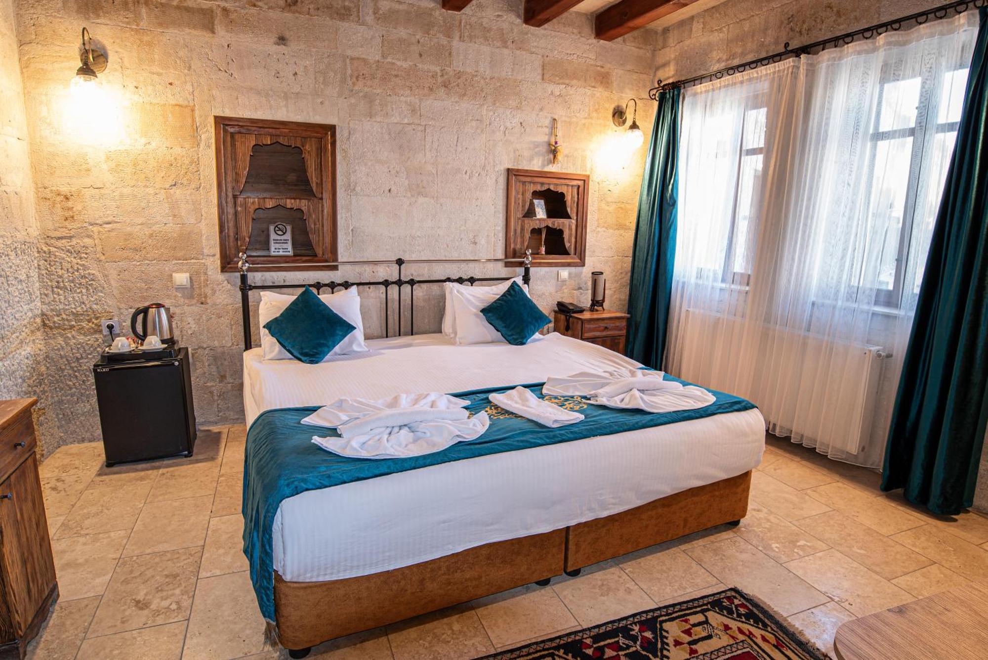 Elegance Cave Suites & Restaurant Göreme Ngoại thất bức ảnh