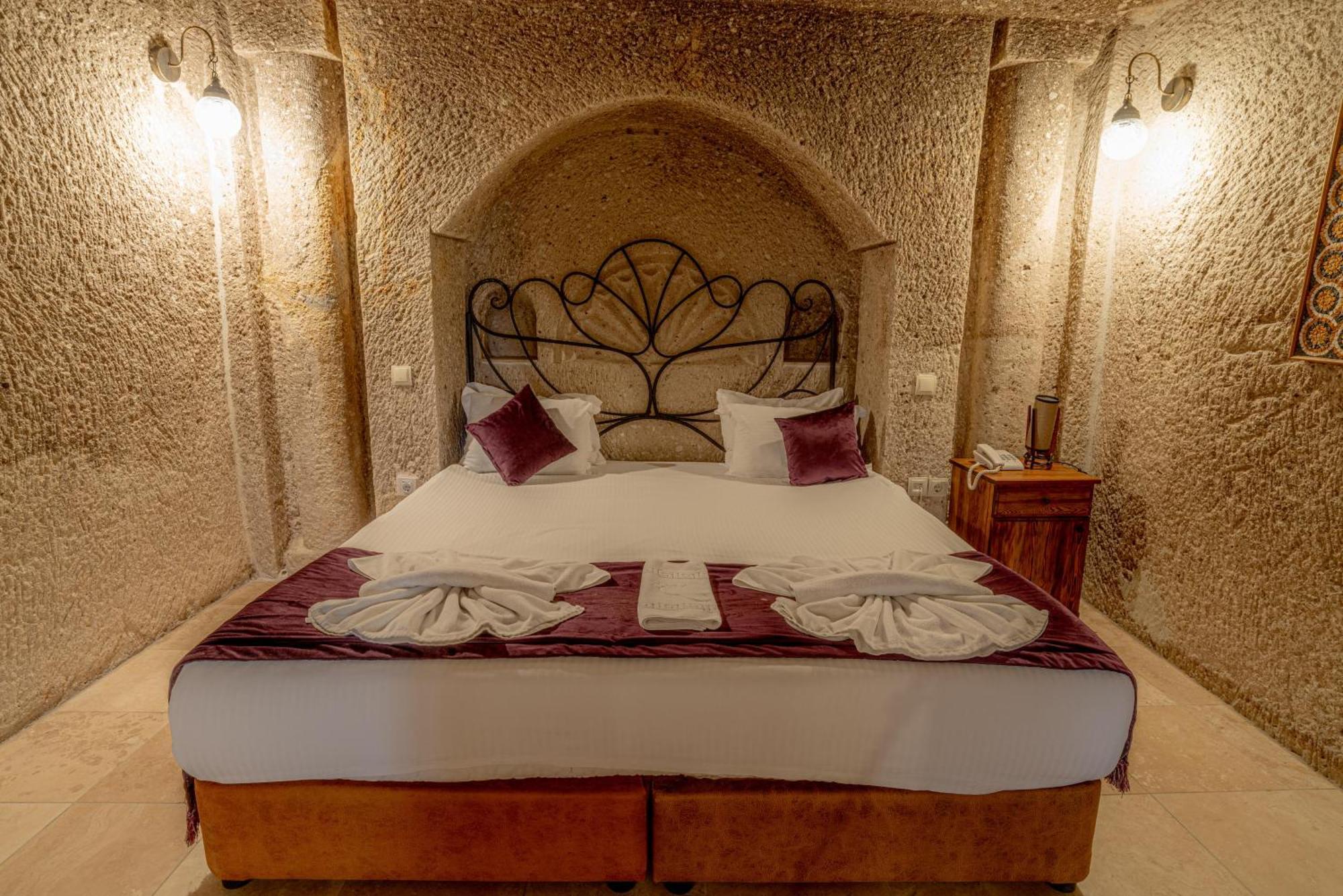 Elegance Cave Suites & Restaurant Göreme Ngoại thất bức ảnh